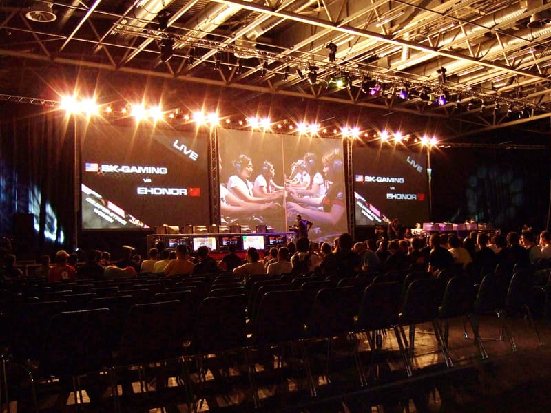 Counter-Strike 2 logo, the game named in the update story.